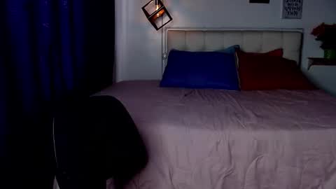 Snapshot of sarah__moon1 chatting on 20, 1, 2025 Sarah Moon online show from 20, 1, 2025