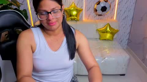 sarah_bay_tx online show from 19, 6, 2026