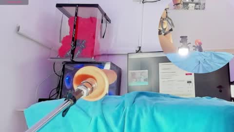 sarah_carter__ online show from 6, 5, 2026