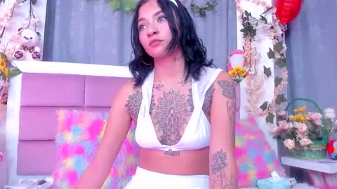 Snapshot of sarah_curtis chatting on 26, 2, 2026 Sarah online show from 26, 2, 2026