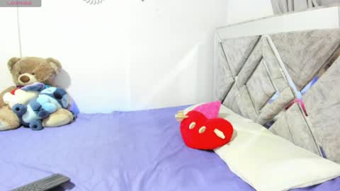 sarah_lowee online show from 29, 4, 2026