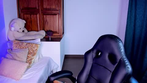 Sarah Independent model online show from 20, 2, 2025