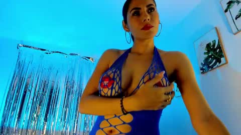 INSTAGRAM...sarah22 p online show from 24, 2, 2025