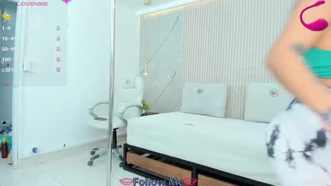 sarah online show from 12, 3, 2025