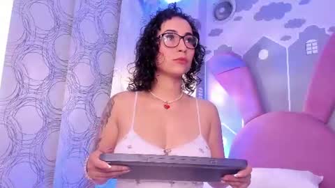 Sarah online show from 21, 7, 2026