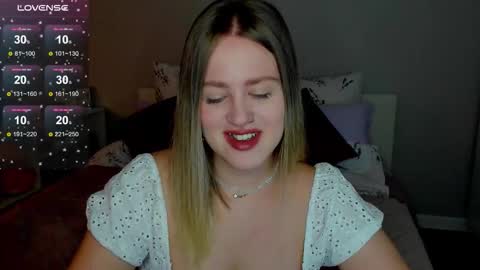 Sarah online show from 4, 10, 2025