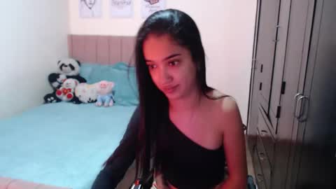 Snapshot of sarah_stone15 chatting on 14, 12, 2024 Sarah online show from 14, 12, 2024