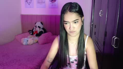 Snapshot of sarah_stone15 chatting on 12, 2, 2025 Sarah online show from 12, 2, 2025