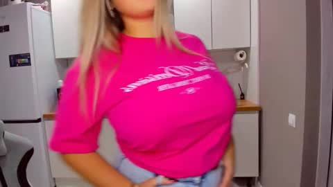 Sarah online show from 17, 10, 2025