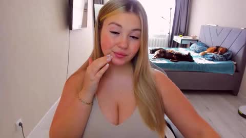 Sarah online show from 24, 4, 2026