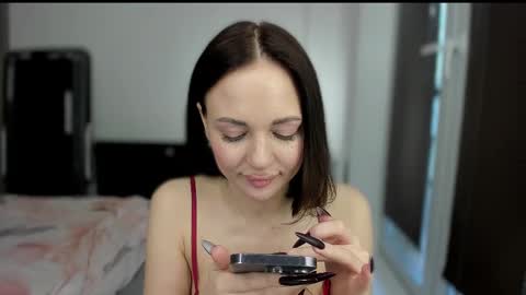 sarahphyllis online show from 1, 3, 2025