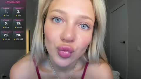 sarahphyllis online show from 26, 6, 2026