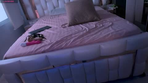 Sarah online show from 25, 1, 2025