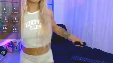 sarahraiynex online show from 30, 7, 2026