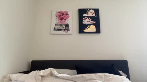 SarahxOliver online show from 26, 2, 2025