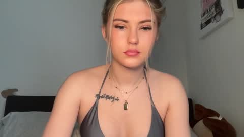 SarahxOliver online show from 18, 1, 2026