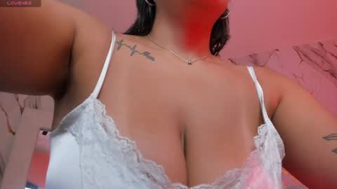 Sarah  independent model online show from 25, 7, 2026