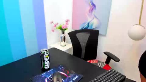 Snapshot of saramagiic chatting on 20, 9, 2025 online show from 20, 9, 2025