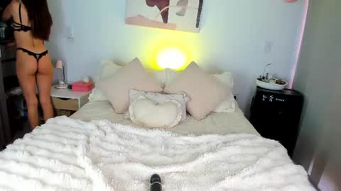 Sara Martinez online show from 20, 6, 2026