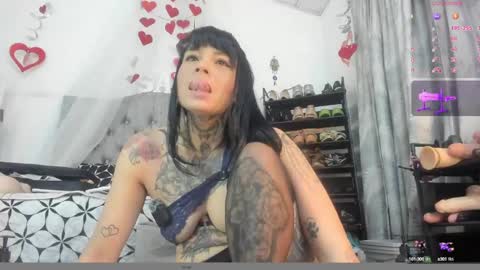 Snapshot of saramartins01 chatting on 12, 2, 2025 jhoa online show from 12, 2, 2025