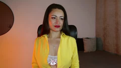 saramilf_69 online show from 18, 1, 2025