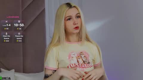 Snapshot of saramist chatting on 29, 11, 2025 saramist online show from 29, 11, 2025