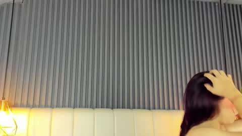 Snapshot of sarariley_ chatting on 12, 1, 2026 Sara online show from 12, 1, 2026