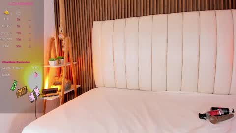 Snapshot of sarariley_ chatting on 2, 3, 2026 Sara online show from 2, 3, 2026