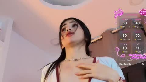 Snapshot of sararoy_ chatting on 16, 5, 2026 Sara online show from 16, 5, 2026