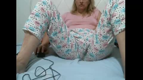 sarasexx33 online show from 21, 1, 2025