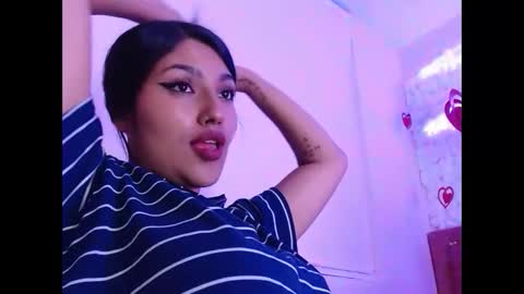 sarastonesx online show from 20, 2, 2025