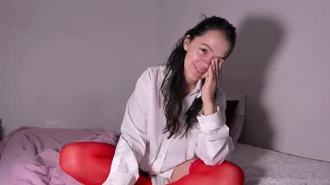 Snapshot of sarasweet_4 chatting on 17, 2, 2026 Sara online show from 17, 2, 2026