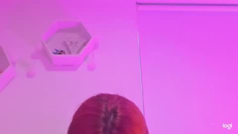 Saray  online show from 6, 3, 2025