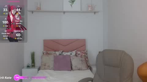 Saray Vega online show from 10, 10, 2025