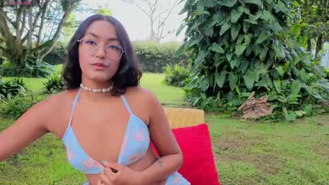 sarazuletaa online show from 28, 4, 2026