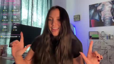 Snapshot of sariaaahh chatting on 28, 9, 2025 sariaaahh online show from 28, 9, 2025