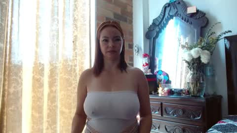 Snapshot of sariii1 chatting on 20, 2, 2025 Sara online show from 20, 2, 2025