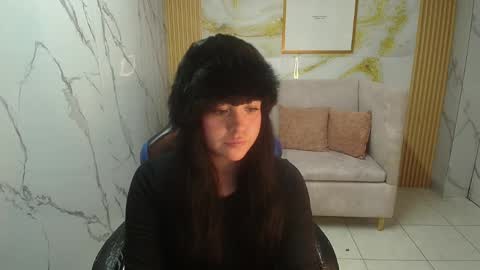 Sara  online show from 21, 4, 2026