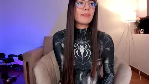 Sarita Lozano online show from 18, 9, 2025