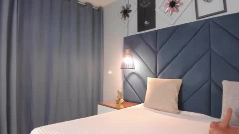 Sara  online show from 26, 11, 2025