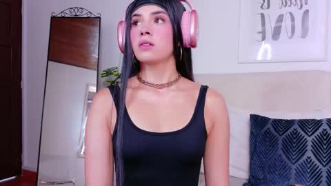 Sara online show from 11, 10, 2025