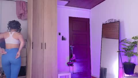 Sara online show from 4, 3, 2026