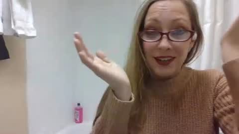 Snapshot of sasha_bass_bunny chatting on 17, 2, 2026 Sasha Bass Bunny online show from 17, 2, 2026