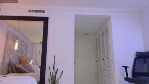 sasha_sinne online show from 19, 6, 2026