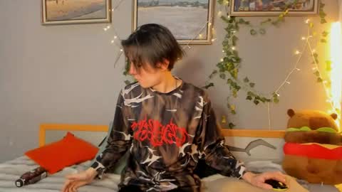 Sasha Vesmus online show from 20, 5, 2026