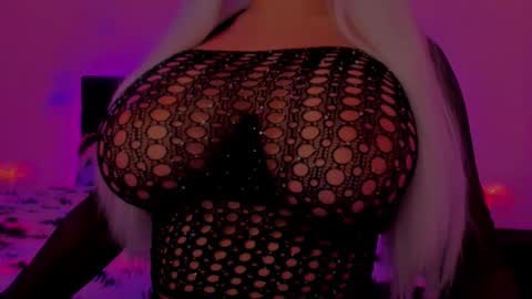   Sasha   online show from 2, 10, 2025