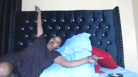 Snapshot of sashal_sweet chatting on 7, 1, 2026 Your Blow Job Queen. online show from 7, 1, 2026