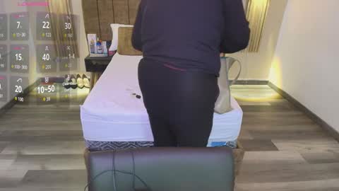 S A S H A R O S E online show from 26, 9, 2025