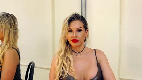 Sasha online show from 6, 1, 2025