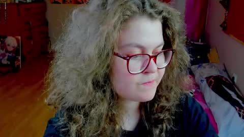 .Alexandra online show from 25, 4, 2026